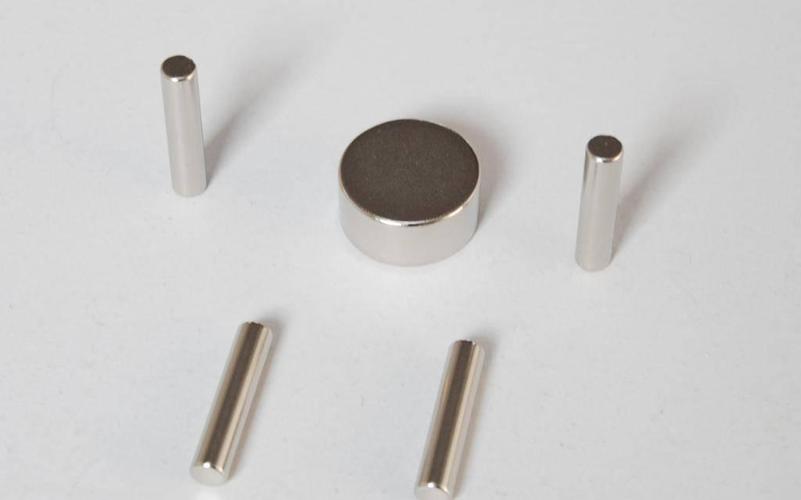 nefeb厂家低价供应强力强磁 鑫科是专业生产磁性材料的厂家强磁
